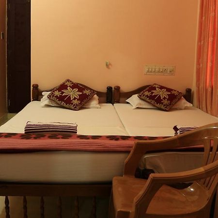 Chackalakkal Home Stay Kochi Exterior photo